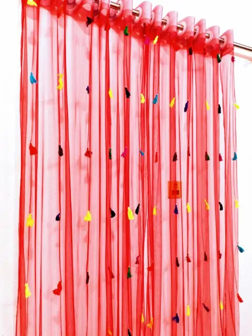 Curtain